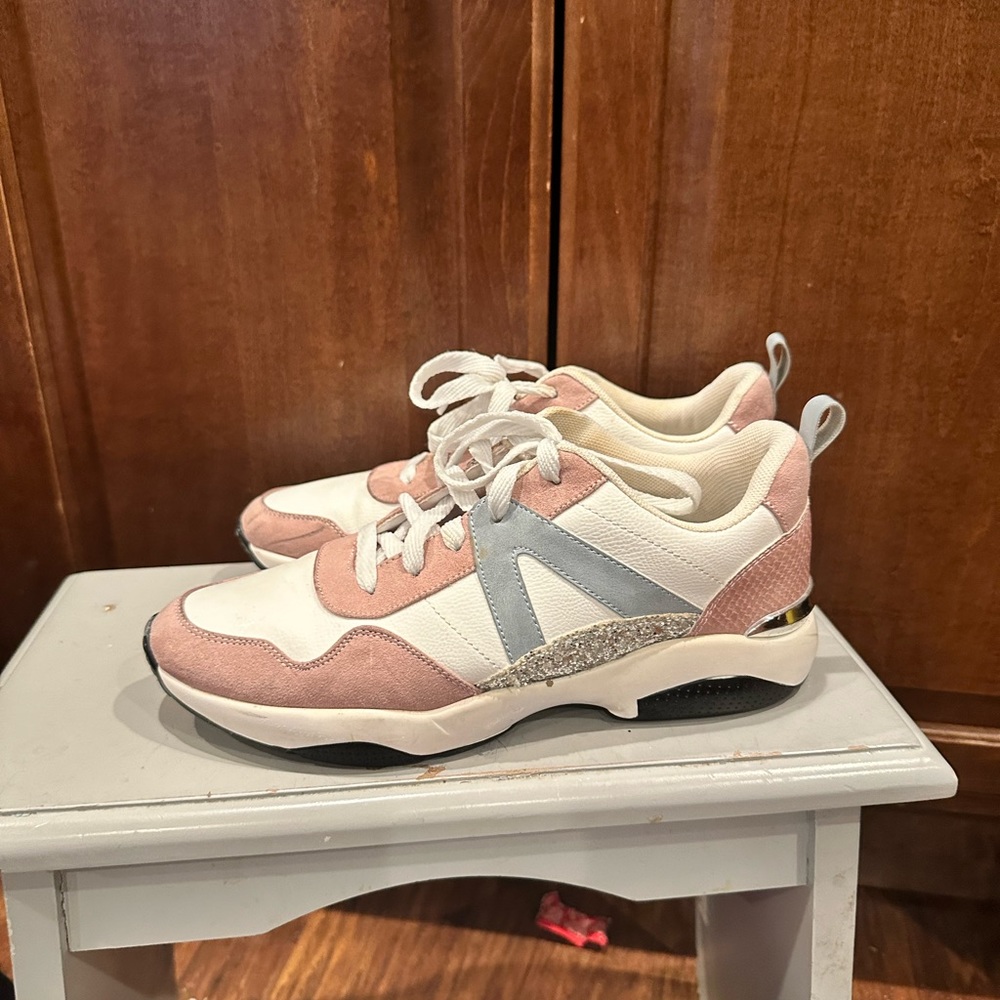 Just fab size 7.5 used two times